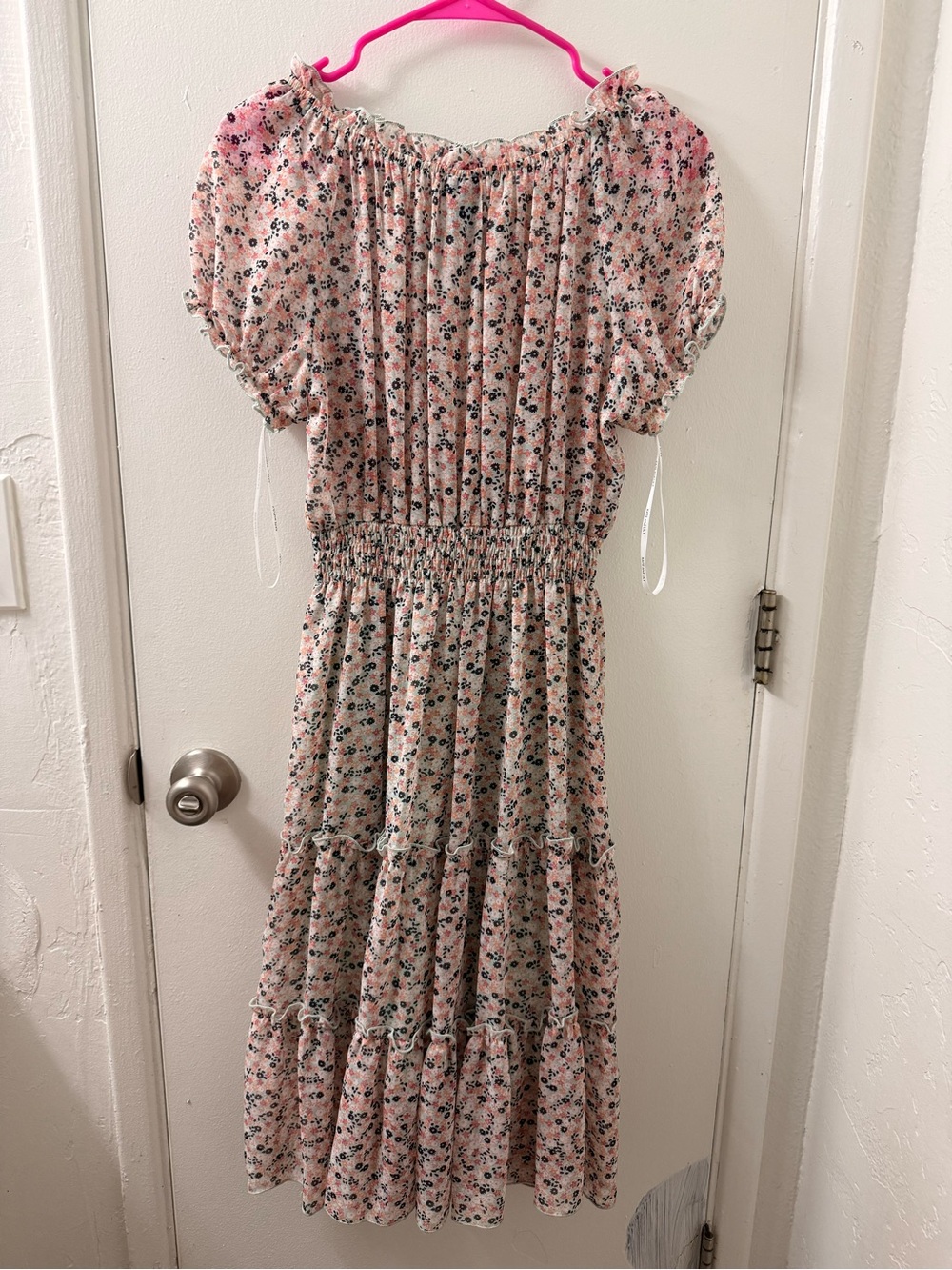 KATE and LILY Women’s Size 6 Floral Bohemian Short Sleeve Blouse